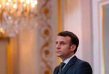 Emmanuel Macron feliz de superar el objetivo de emisiones...